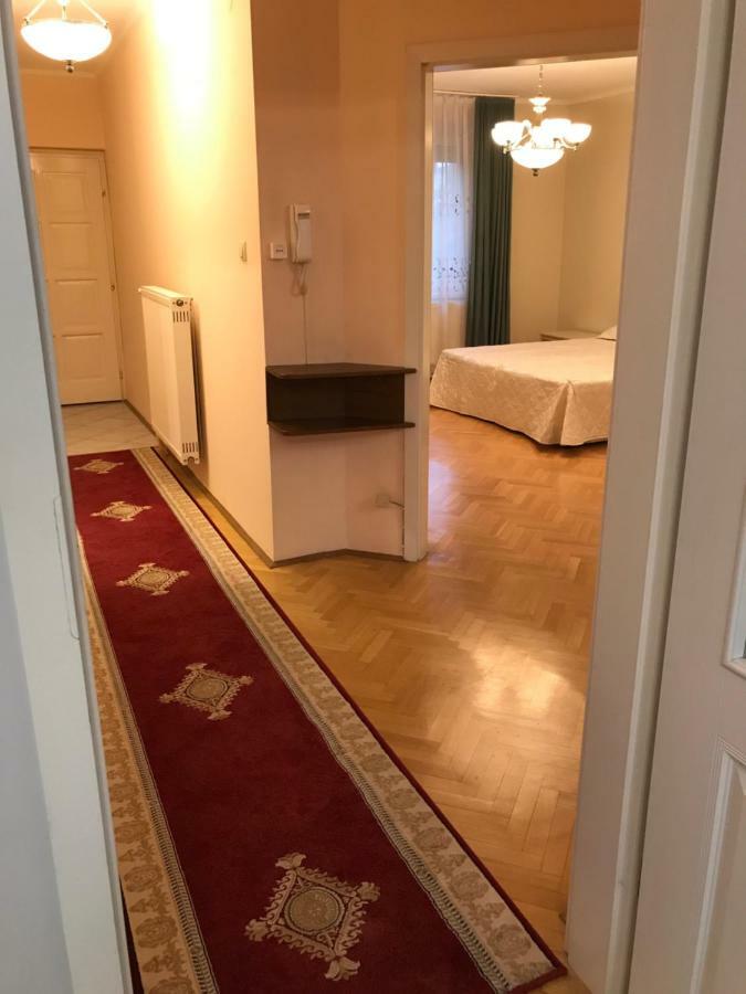 Gabor Pal 1 Apartman 2 Szoba Dunafoldvar Extérieur photo