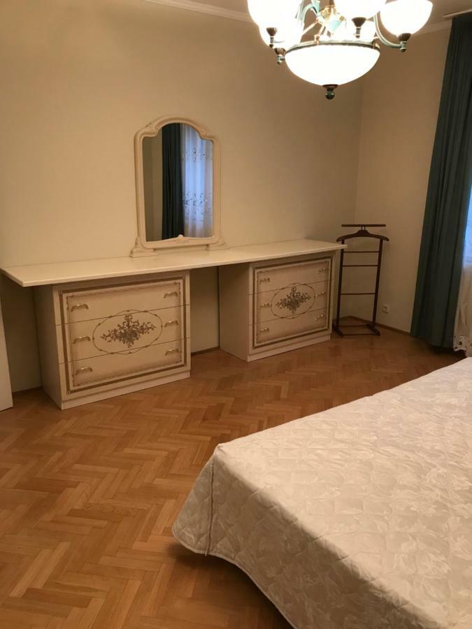 Gabor Pal 1 Apartman 2 Szoba Dunafoldvar Extérieur photo